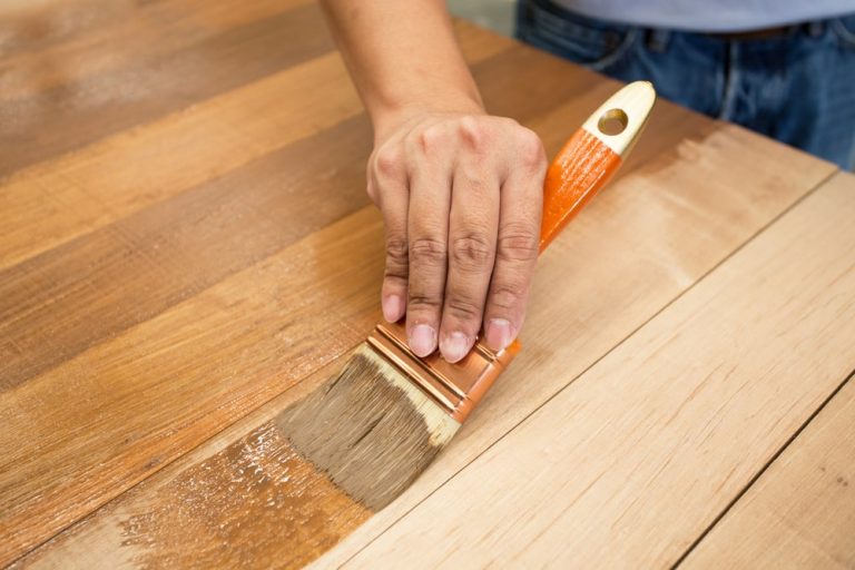 Análisis De Técnicas De Aplicación De Pinturas Y Barnices